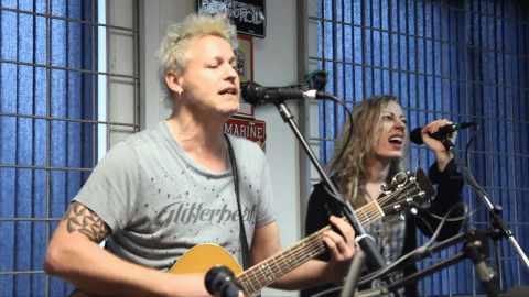 Sex War by Healthy Junkies