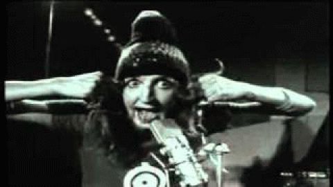 I never glid before by Gong